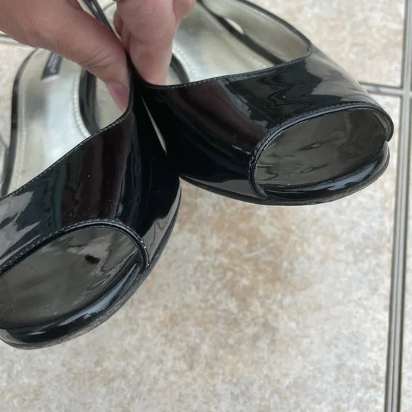 Dolce & Gabbana Black Patent Leather shoes